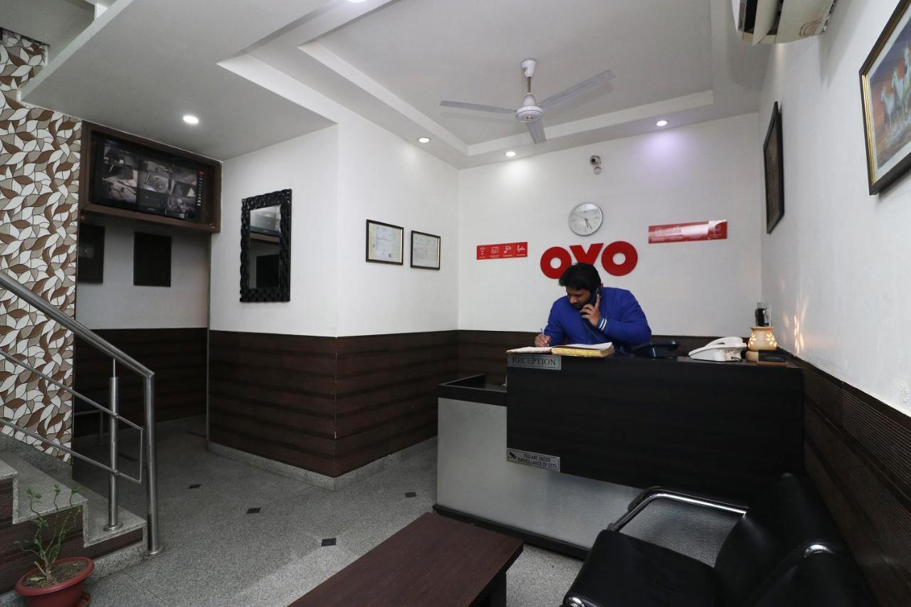 Oyo 18753 Hotel Glance Inn New Delhi Luaran gambar
