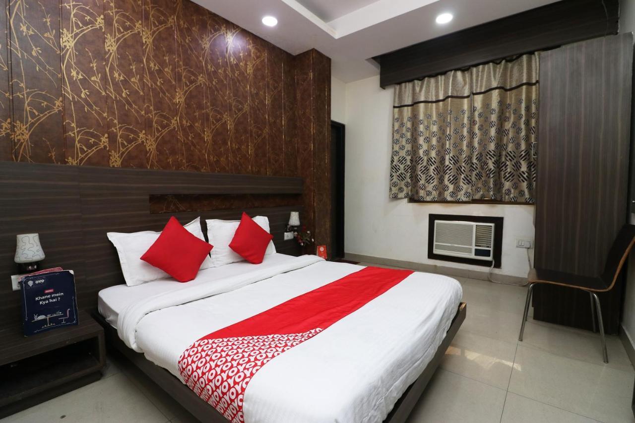 Oyo 18753 Hotel Glance Inn New Delhi Luaran gambar